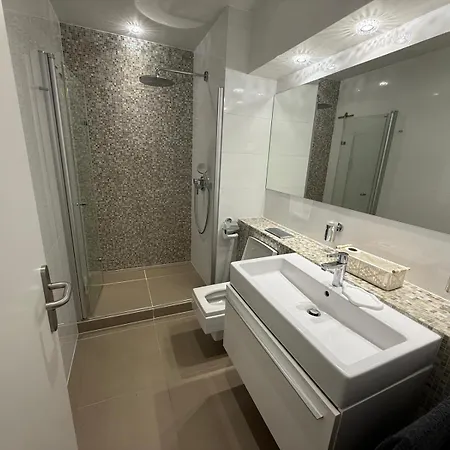 Danube Luxury Eurovea 24h Self Check-in Appartamento Bratislava