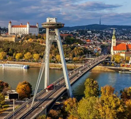 Danube Luxury Eurovea 24h Self Check-in Apartamento Bratislava
